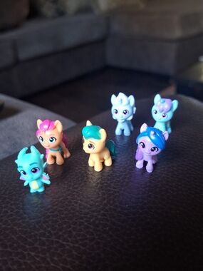 My Little Pony Mini World Magic Lot  - Pastel Blue, Purple, Teal, Yellow, Pink